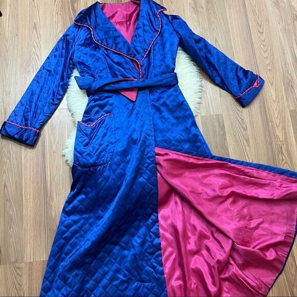 Vintage 1940’s/50’s ( remake?) Glamorous Quilted Satin Dressing Gown/Robe Small - Picture 5 of 11